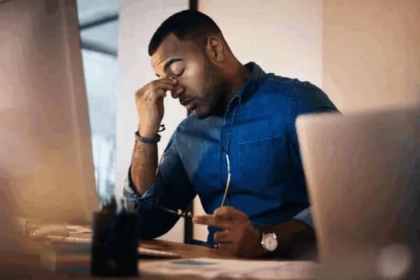 How Work Stress and Cortisol Contribute to Abdominal Weight Gain